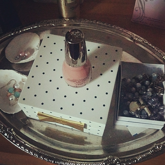 Kate Spade - Picture 8 of 8