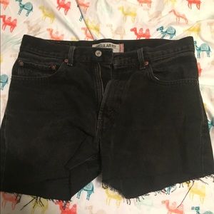 Levi’s cutoff jean shorts