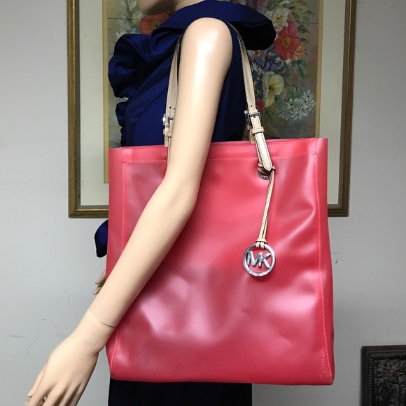 Michael Kors - Picture 4 of 6