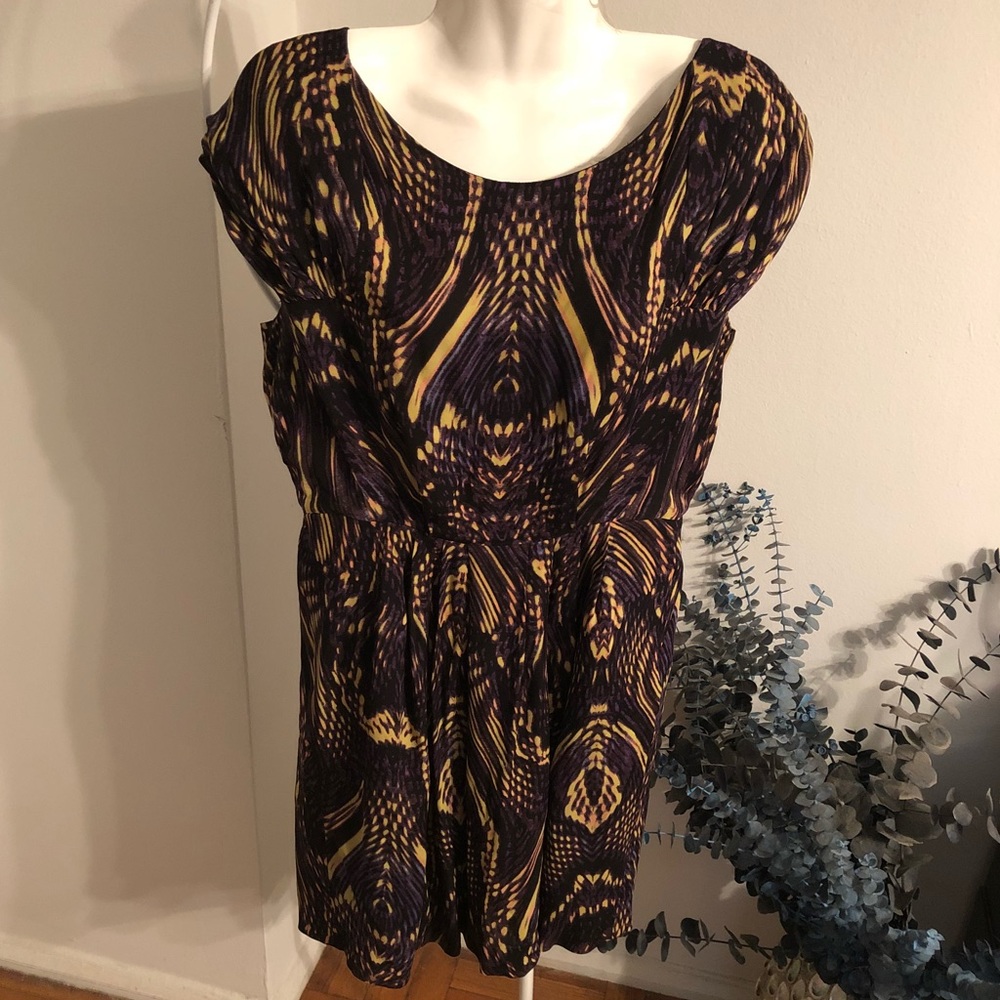 NWT Cynthia Steffe Psychedelic Dress Size 8