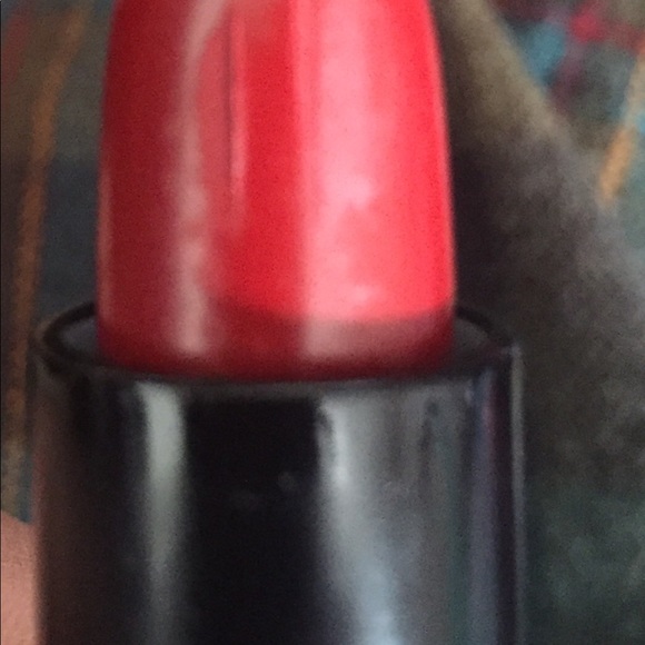 Kat Von D red hellbent lipstick - Picture 5 of 5