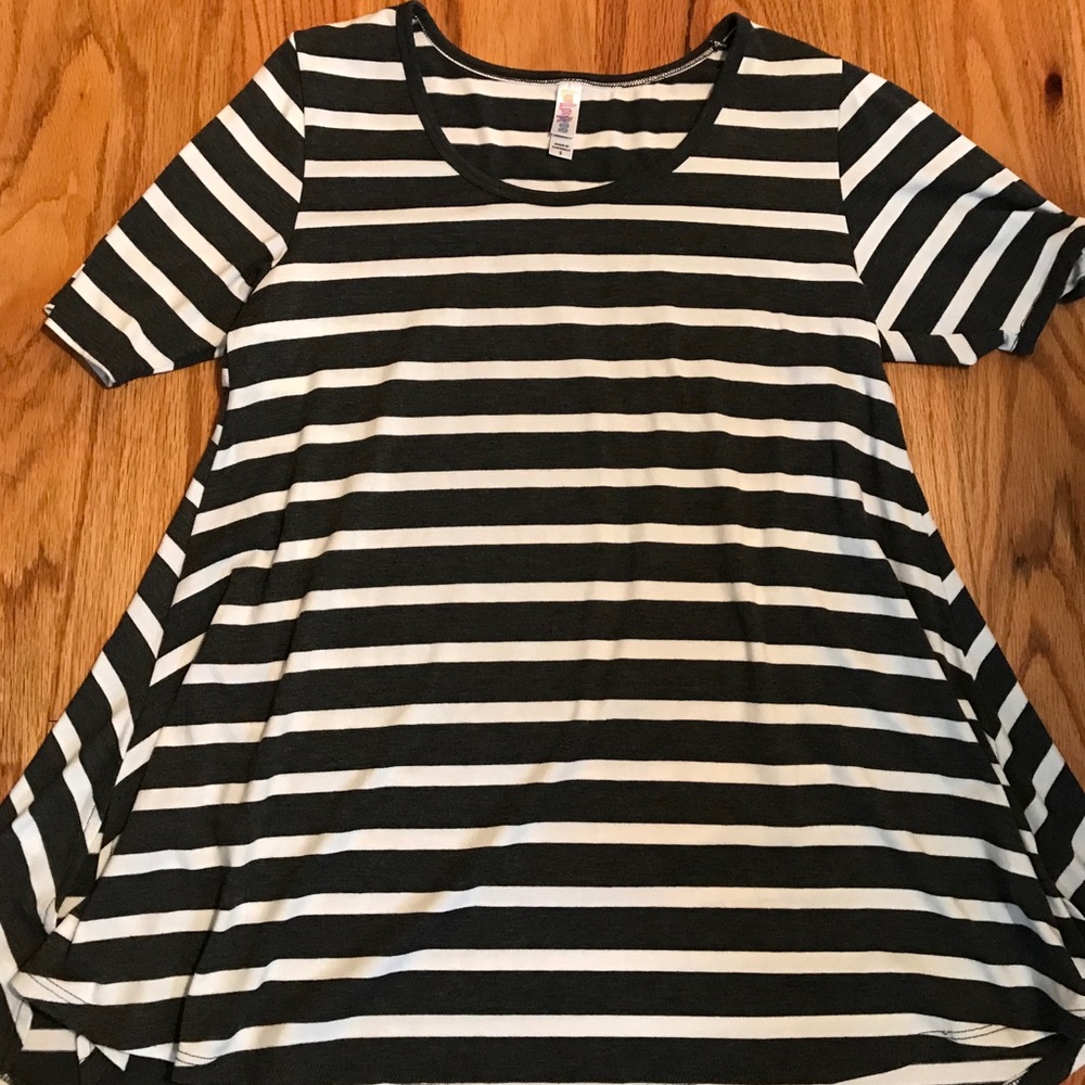 LULAROE perfect t