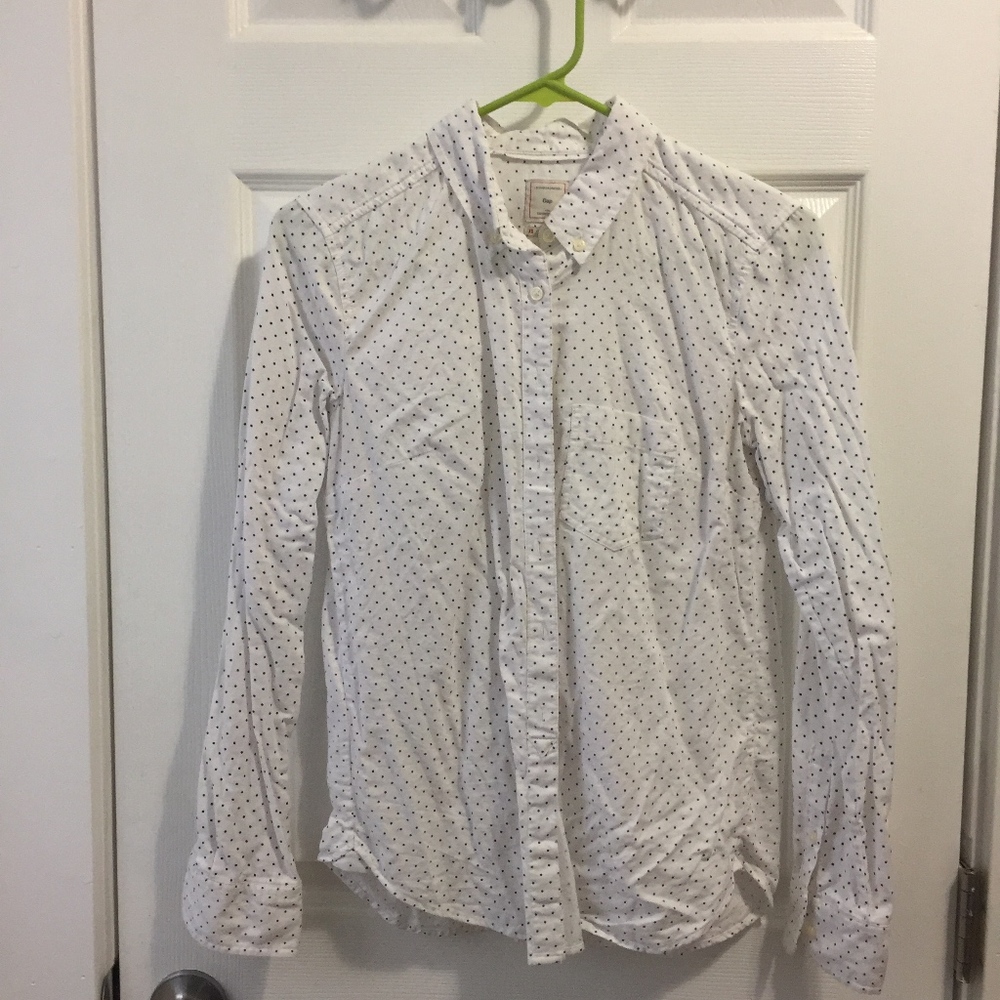 Gap White with Blue Polka Dots Button Up Shirt