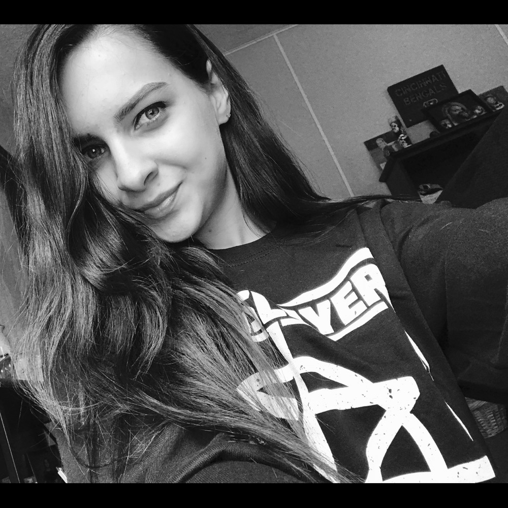 Meet your Posher, Alexis