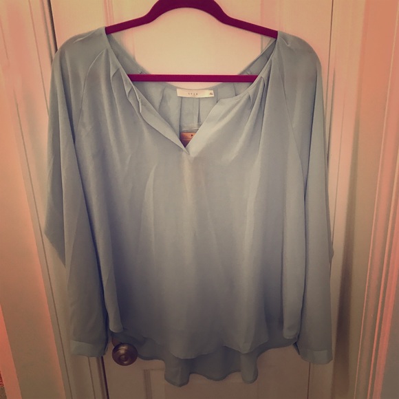 Francesca's Collections Tops - Long blue sleeve blouse Francesca's NWT