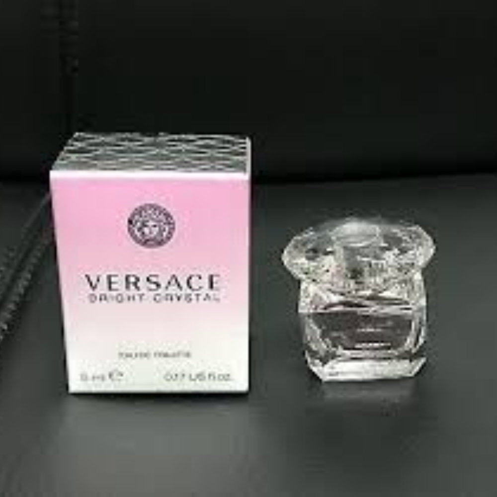Versace Bright Crystal perfume 0.17 oz new