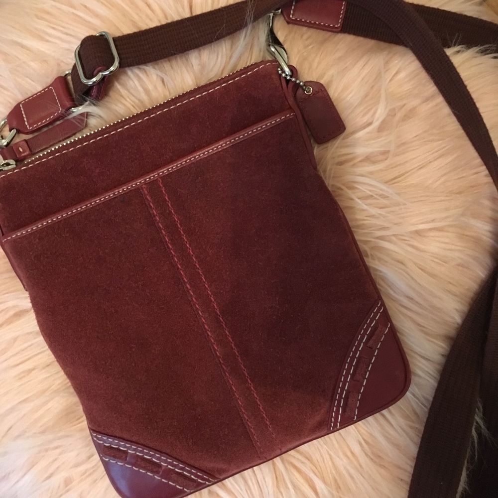 Beautiful Vintage Coach Cross Body Bag