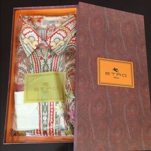 ETRO Italy: brand new button down blouse
