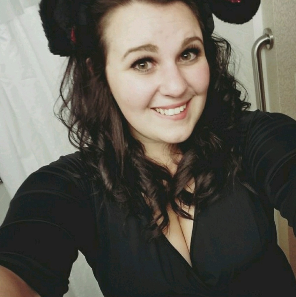 Meet your Posher, Kellie