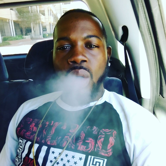 Meet your Posher, Christopher - Picture 1 of 1