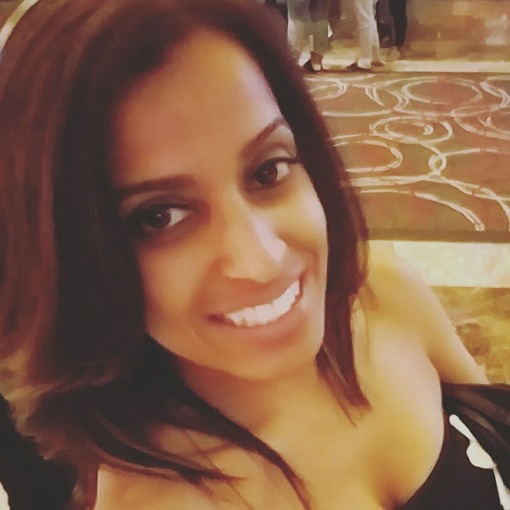 Meet your Posher, Adriana