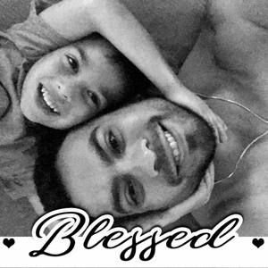 Meet your Posher, Leon