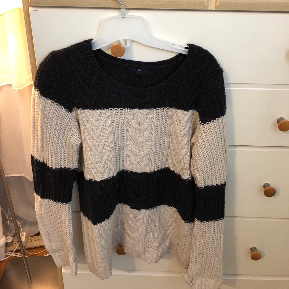 Striped Cableknit sweater