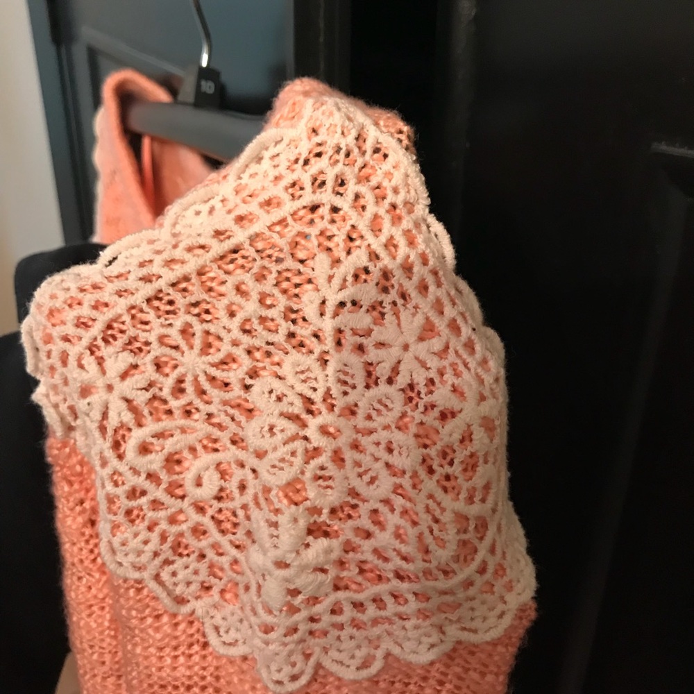 Coral sweater - Picture 2 of 2