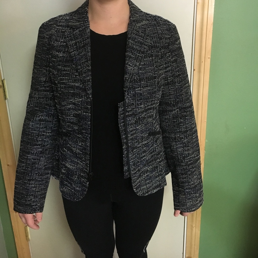 Blazer with 1/4 zipper