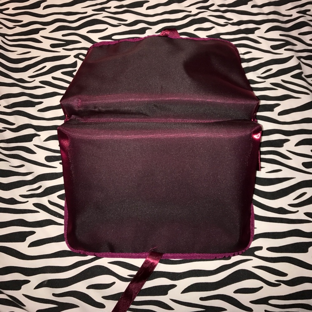 Travel case - Picture 3 of 5