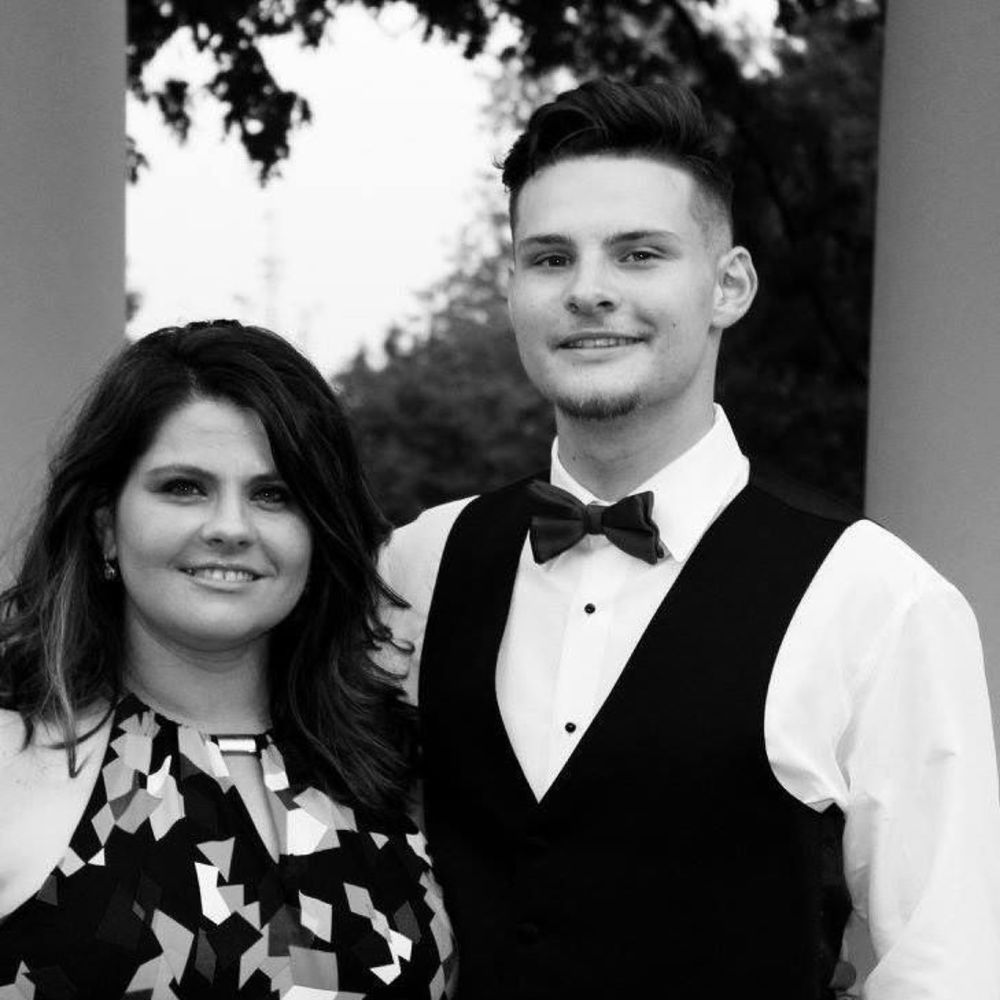 Meet your Posher, Christina