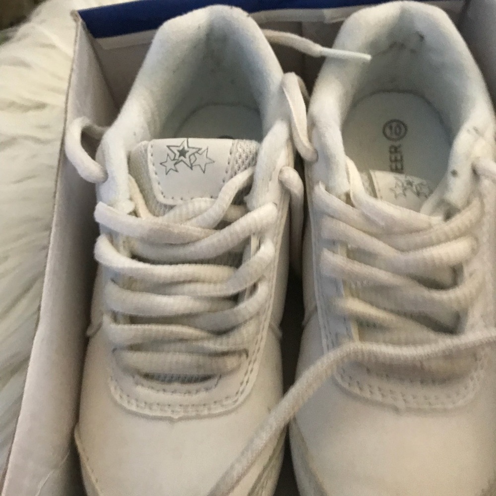 Youth Ion cheer shoes