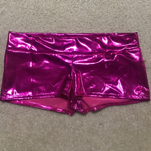 6 colorful shorts - Picture 3 of 6