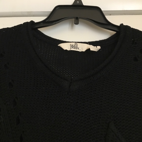 Black crop top sweater - Picture 2 of 3