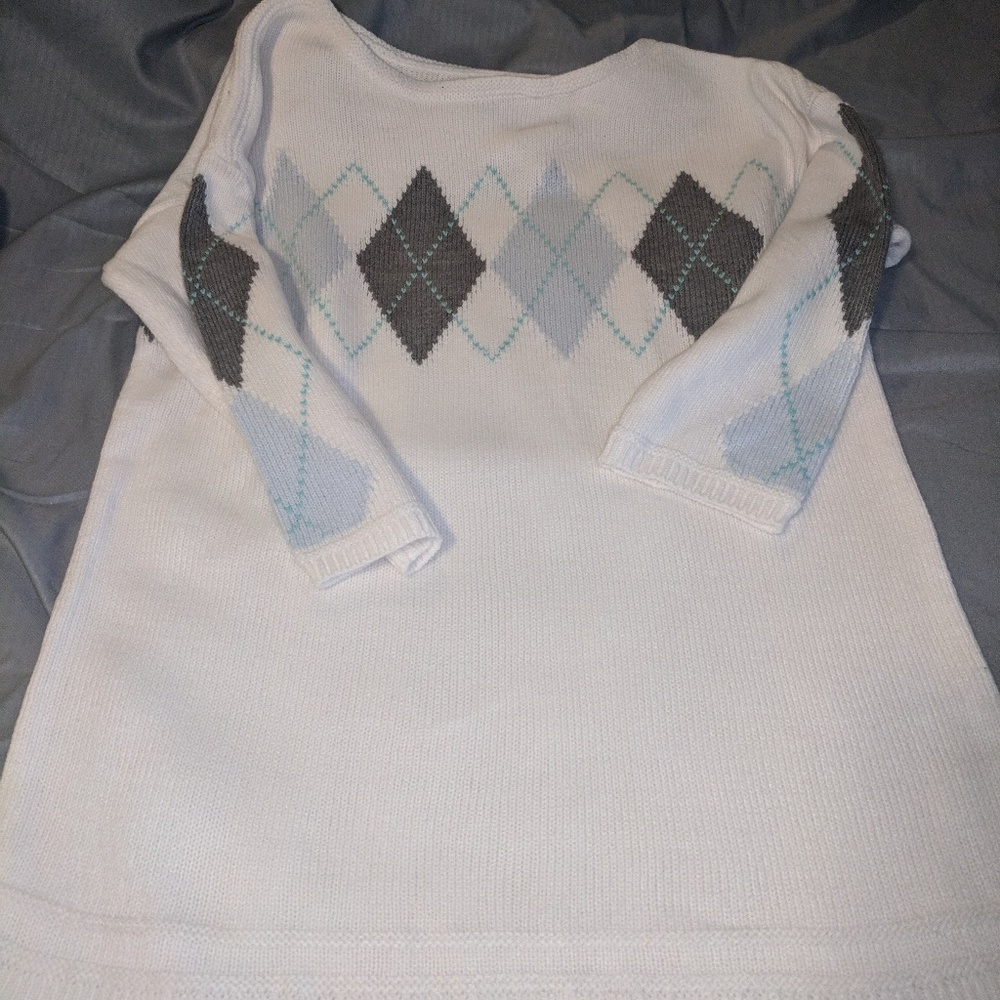 Women's sweater new York and company