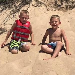 Meet your Posher, Eddie