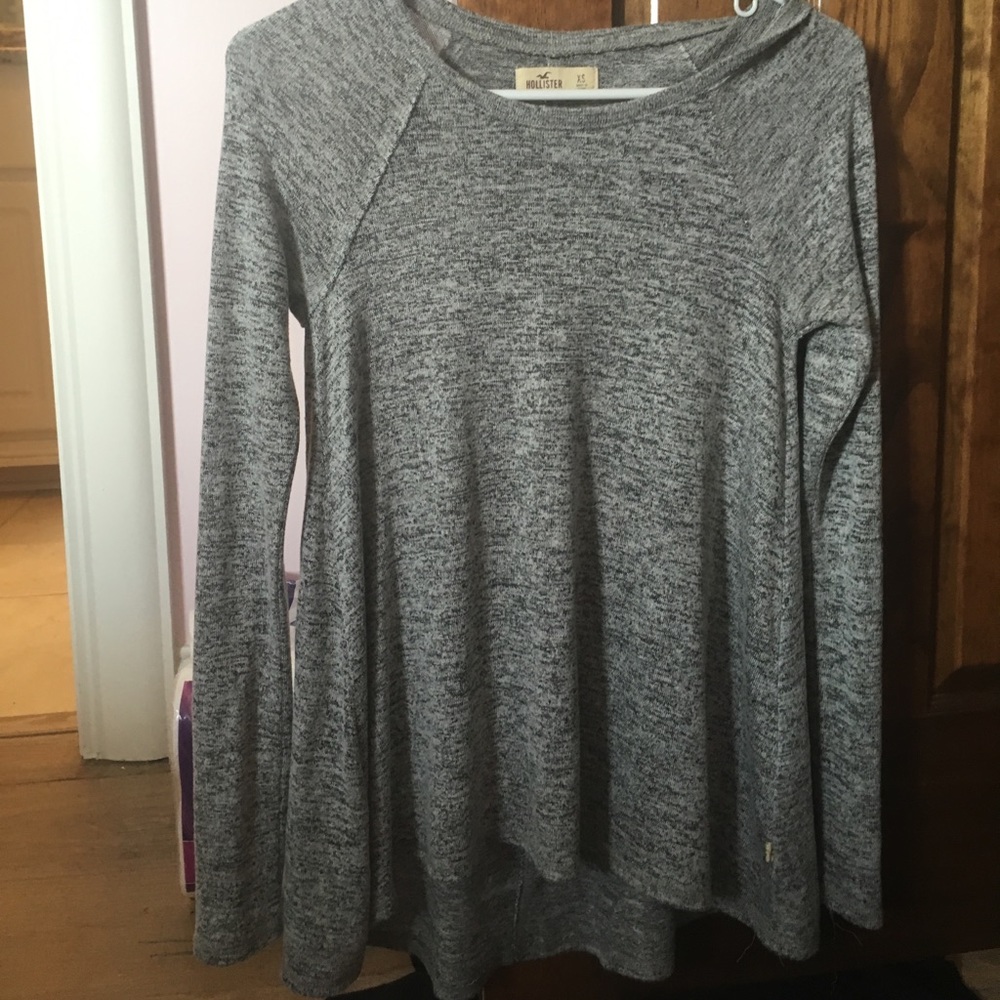 Hollister sweater