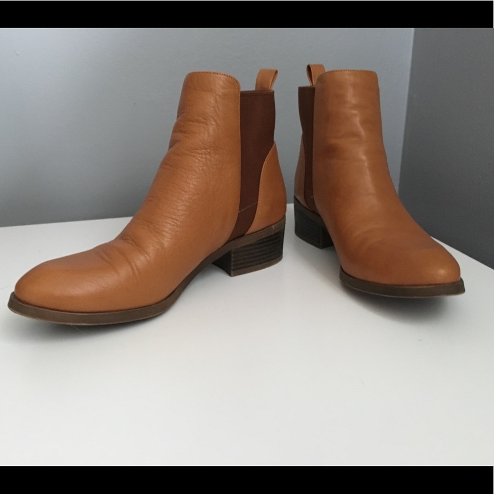 Seychelles Ukulele Leather Boots