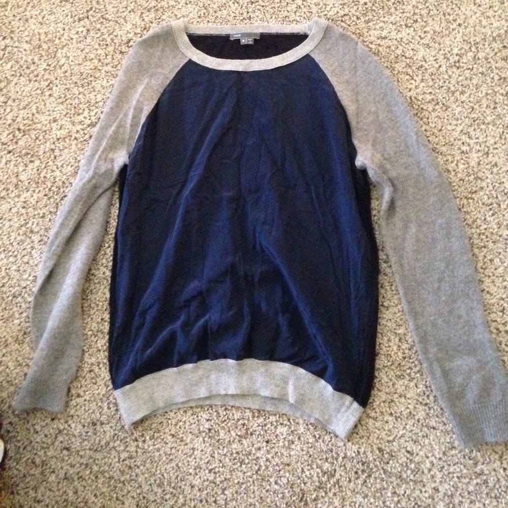 Vince medium sweater