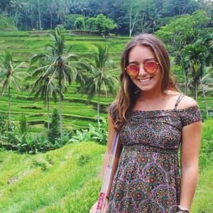 Meet your Posher, Melissa