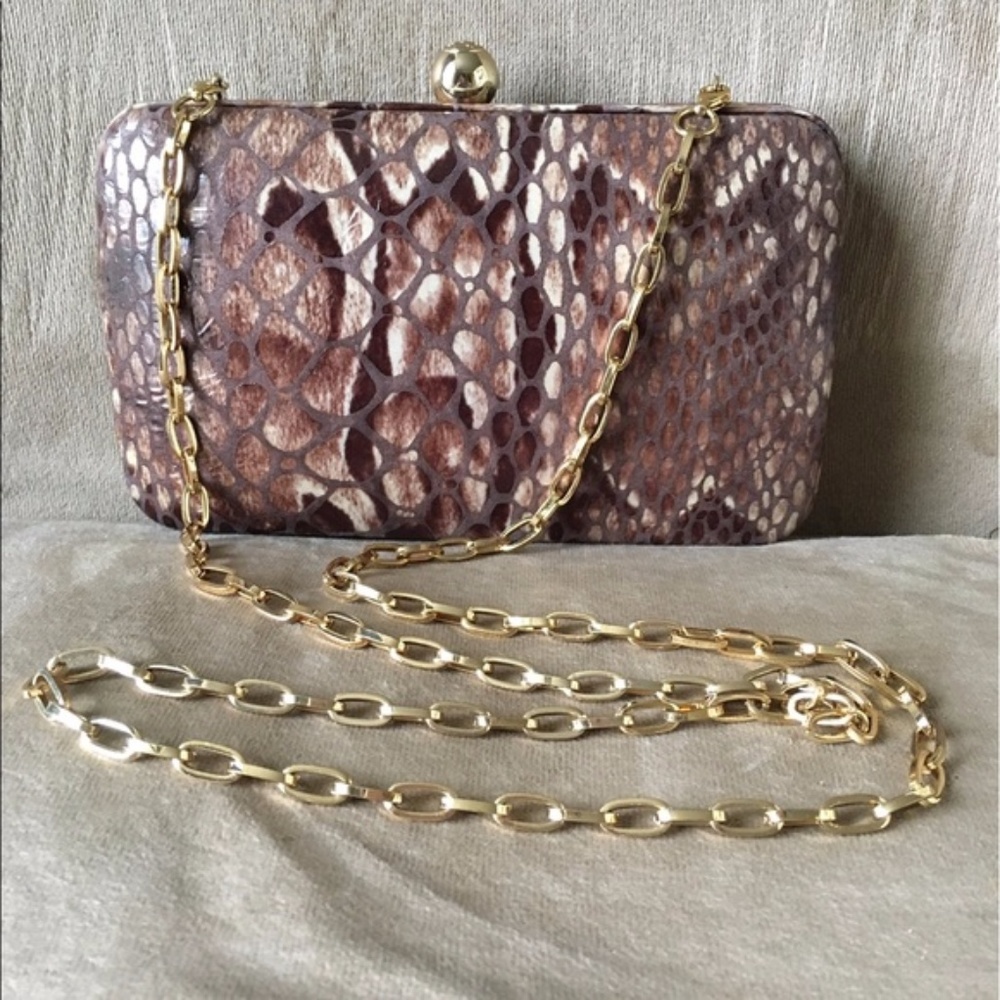 ⭐️ Tory Burch Hard Case Bag