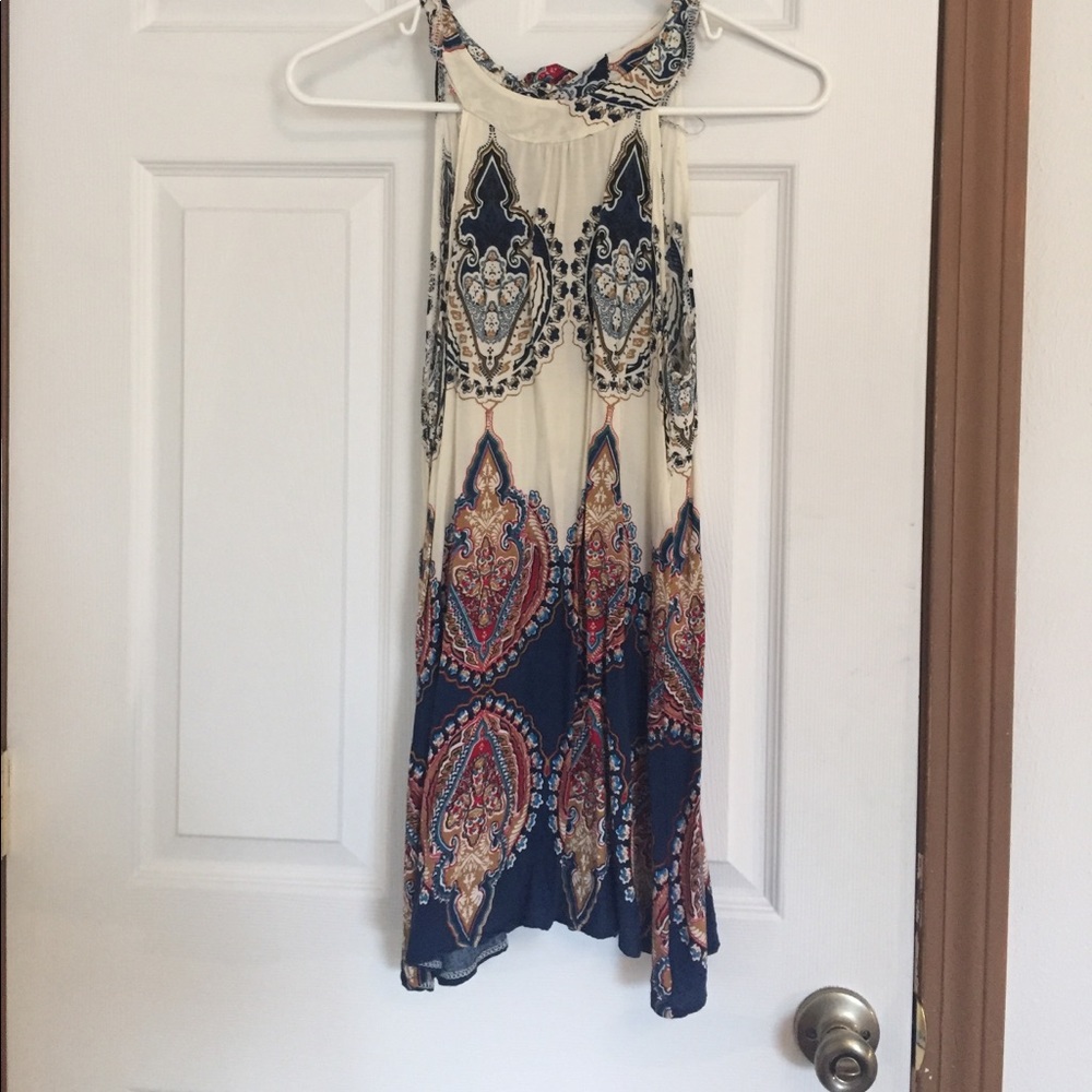 Tank top with design