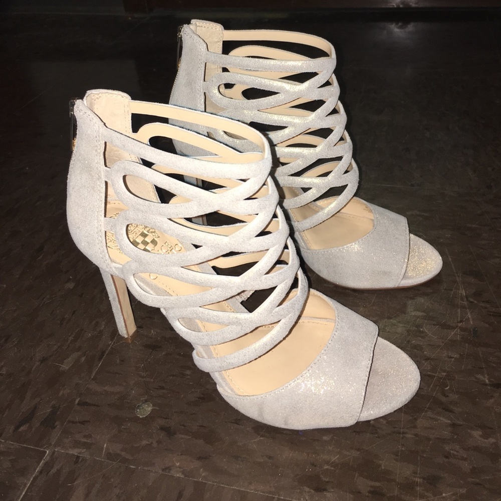 Vince Camuto Silver heels 6.5