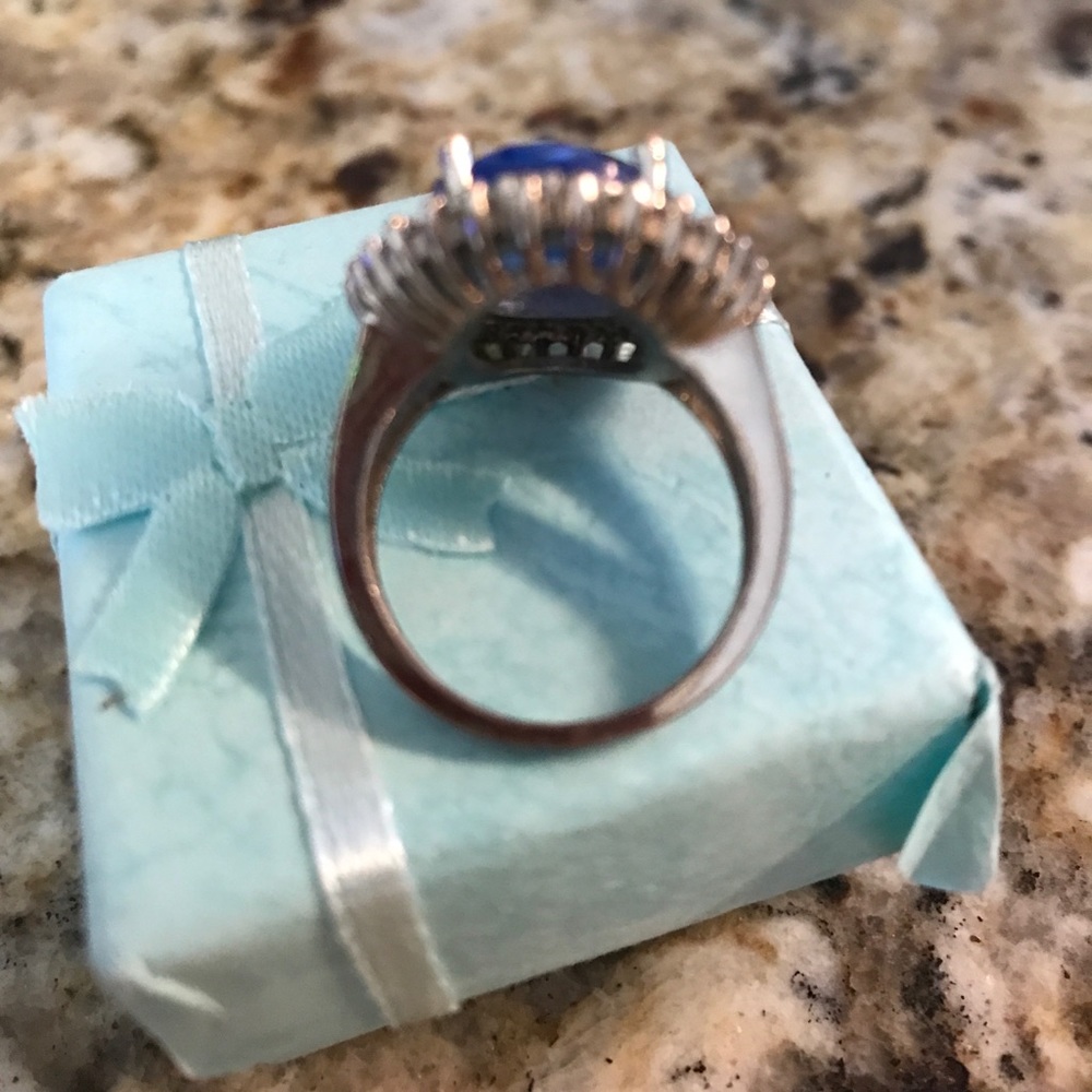 Blue Ring - Picture 3 of 3