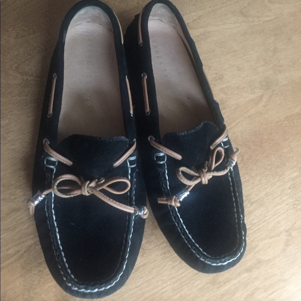IVANKA TRUMP SUEDE LOAFERS