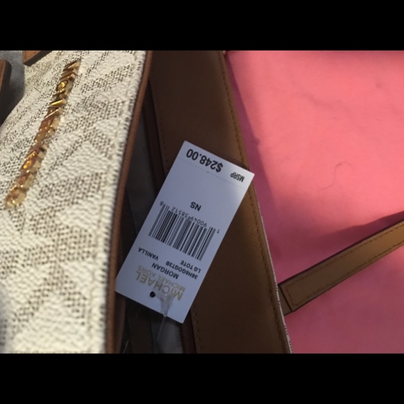 Mk purse - Picture 3 of 3