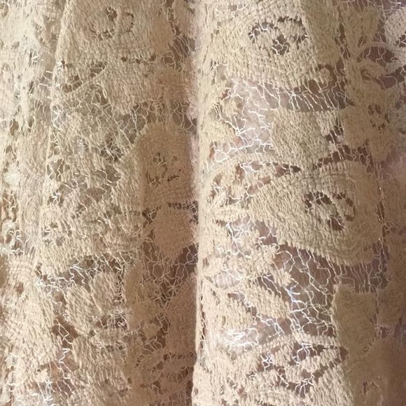 Lacy skirt - Picture 4 of 5