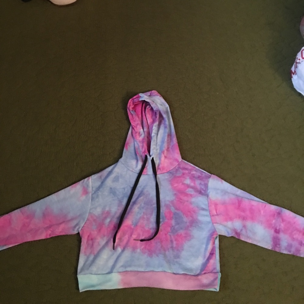New tie dye cropped  hoodie