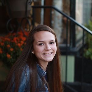 Meet your Posher, Dapgne