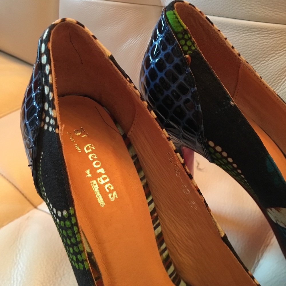 Heels - Picture 4 of 6