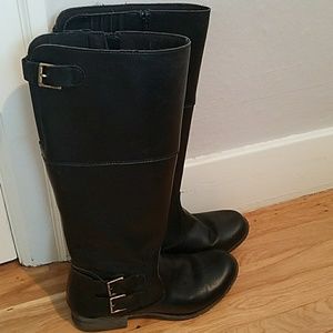Clarks black boots