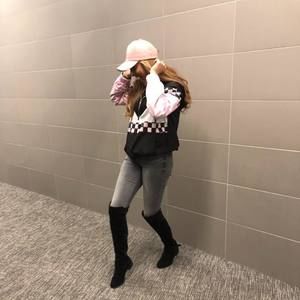 Meet your Posher, Siham