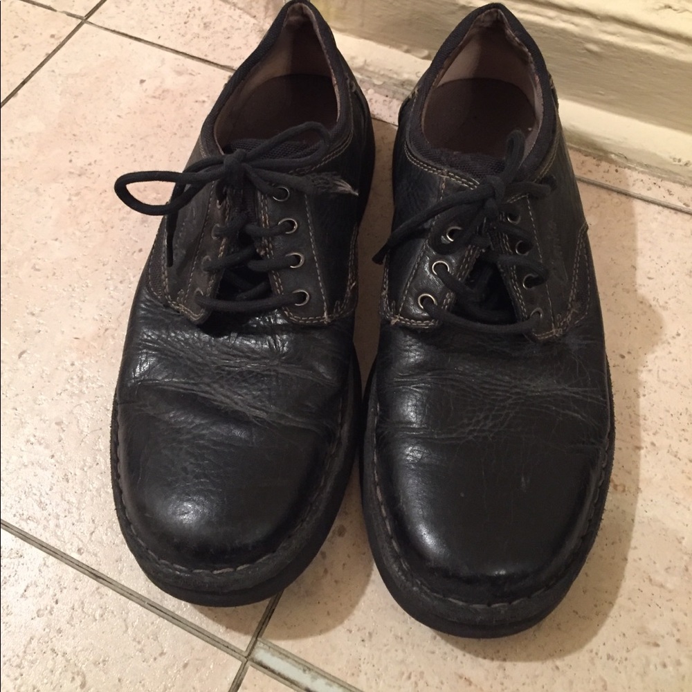 Clark’s Leather Lace Up Shoes