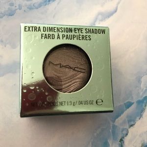 Alluring Aquatics: Eye Shadow Fathoms Deep NIB