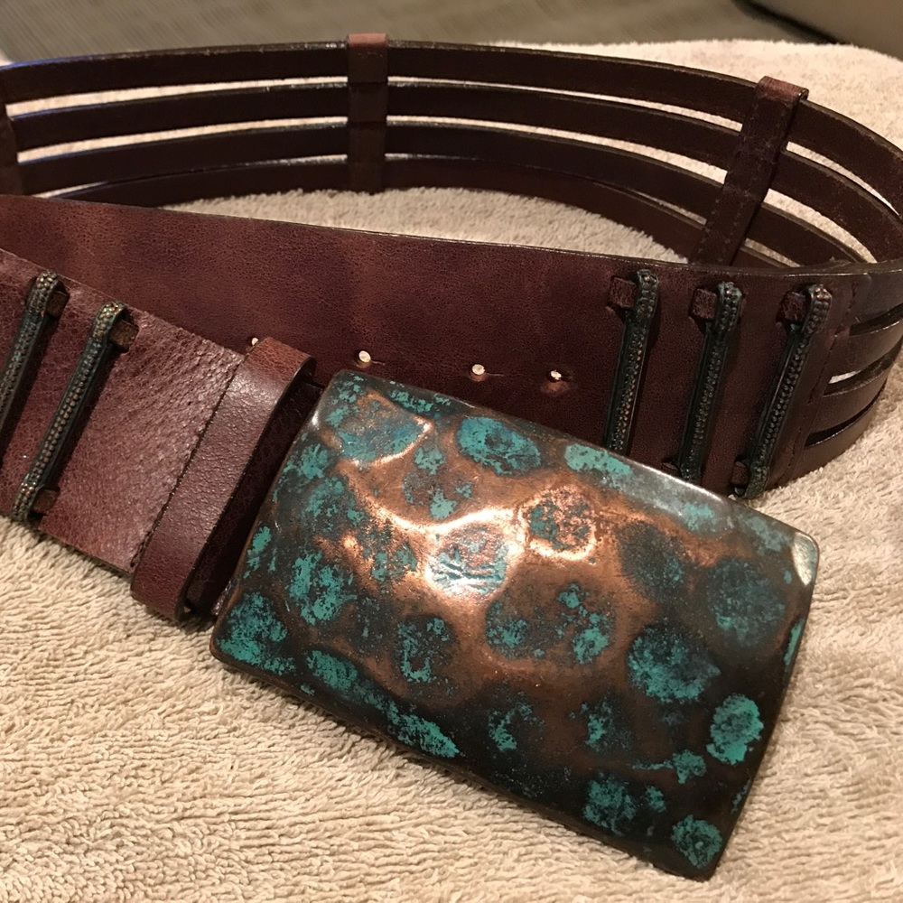 🌲Streets AHead Leather Belt/Buckle🌲super 😎