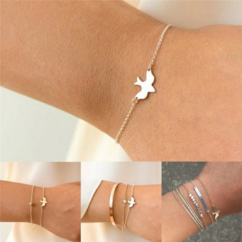 5/$25🎉NWOT Boutique dainty gold sparrow bracelet - Picture 2 of 2