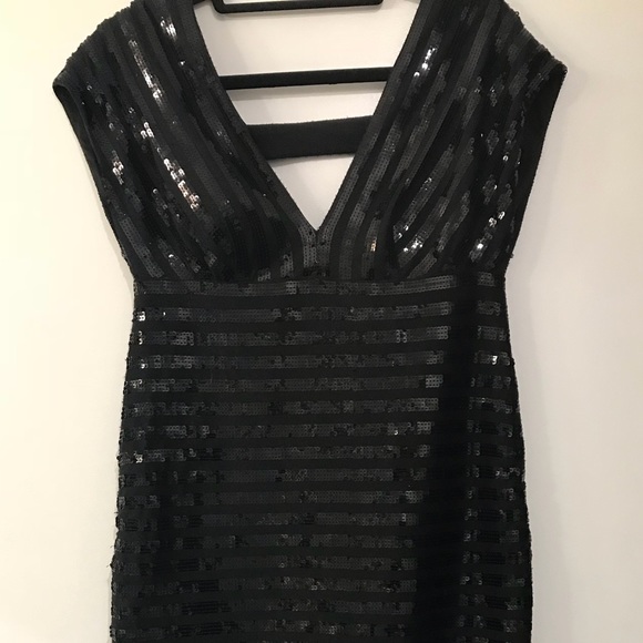 Sequin Black cocktail dress - Picture 3 of 5
