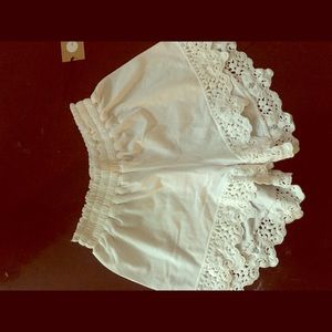 Nightcap cotton and lace shorts ever worn