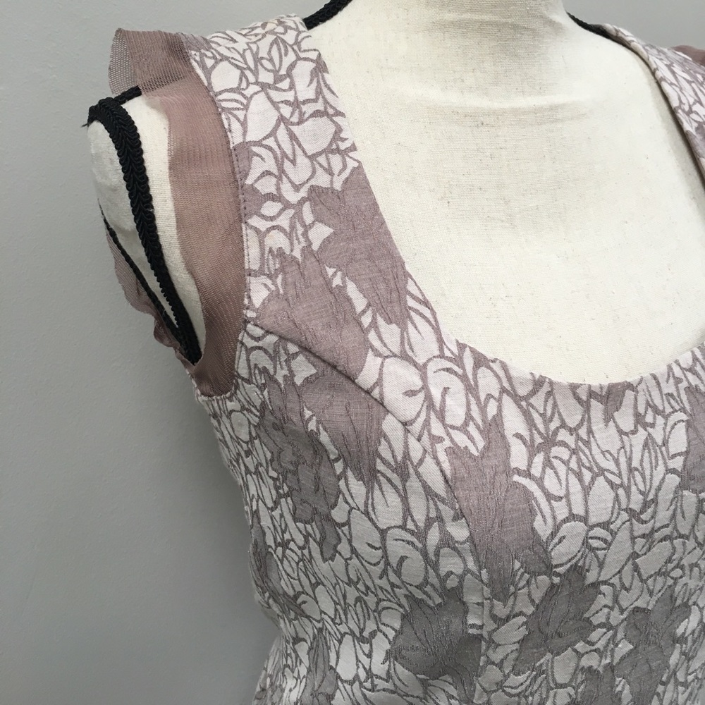 Dress - Picture 2 of 4