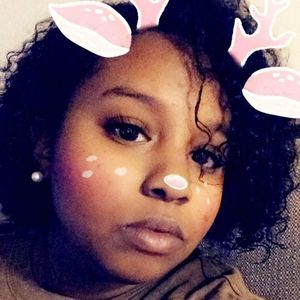 Meet your Posher, Justine